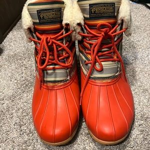 Authentic Pendleton snow boots. Great condition